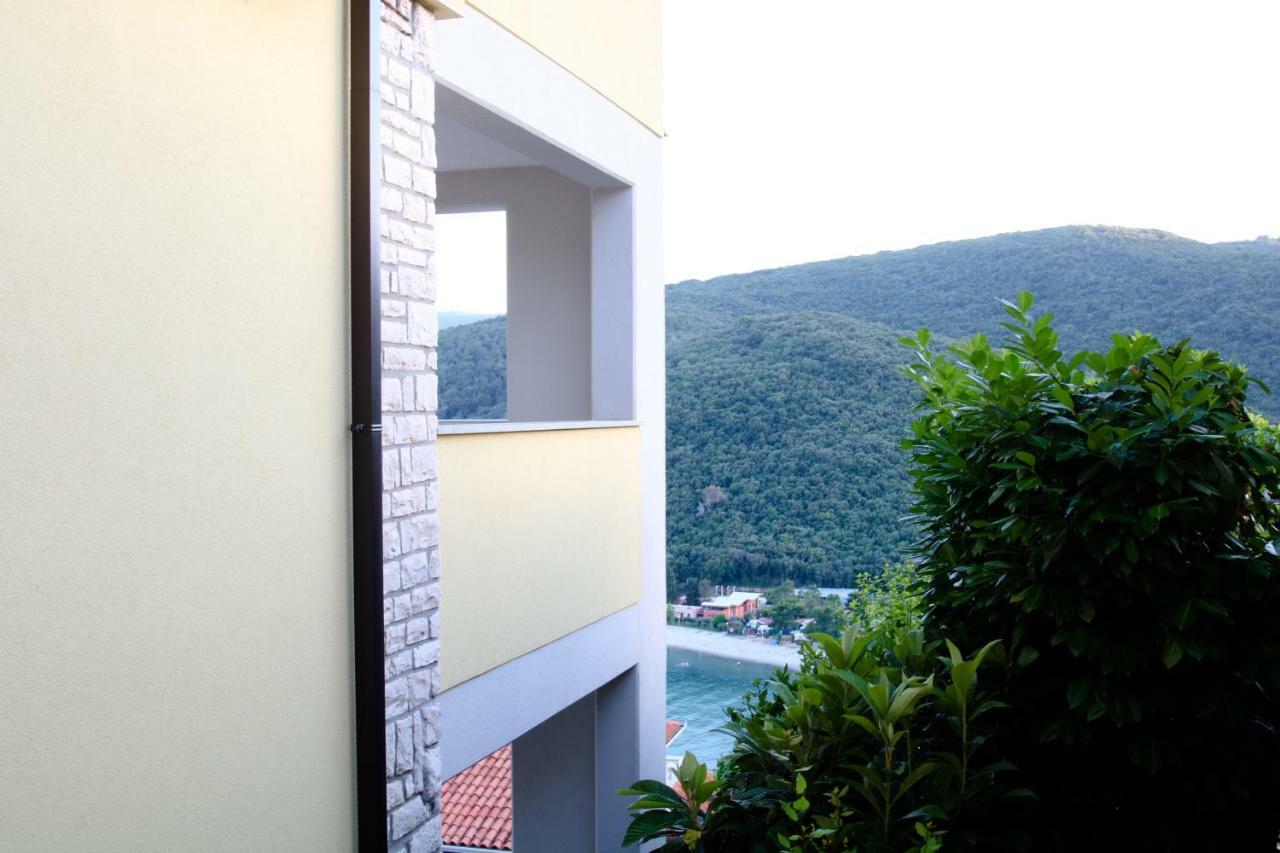 Apartments Supra Mare Rabac Exterior photo